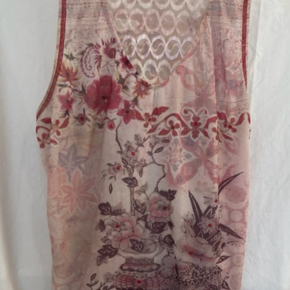 Casual tank top with red beads.  Size Medium